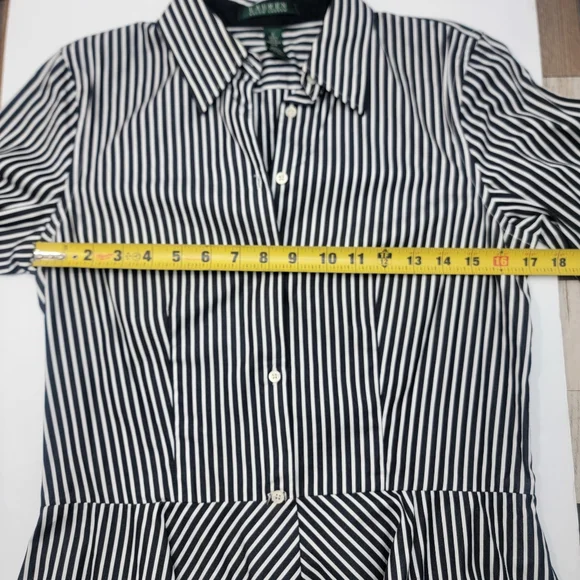 Women's 6 (Small) Lauren Ralph Lauren Black White Stripe Button Dn Coll. Shirt - Picture 3 of 5